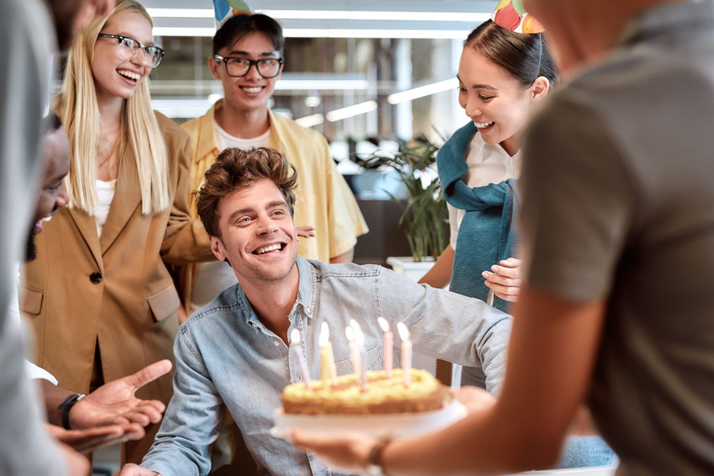 Farewell Cake for a beloved teacher | Farewell cake, Teacher cakes, Doodle  cake